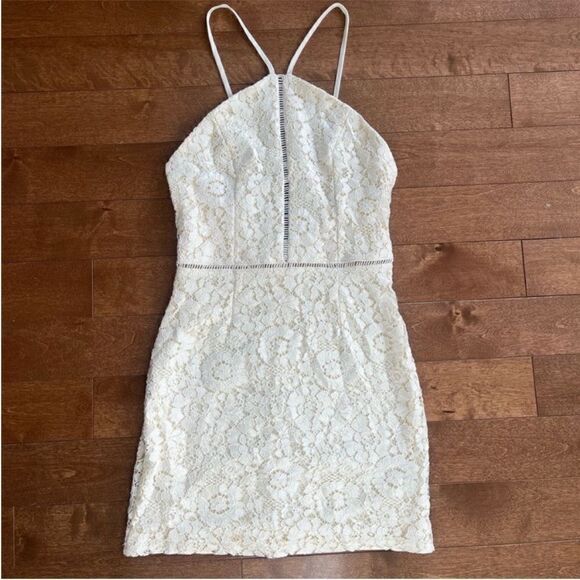 Superdown Ivory Lace Mini Dress Halter Open Back Party Dress Size S - Picture 2 of 6